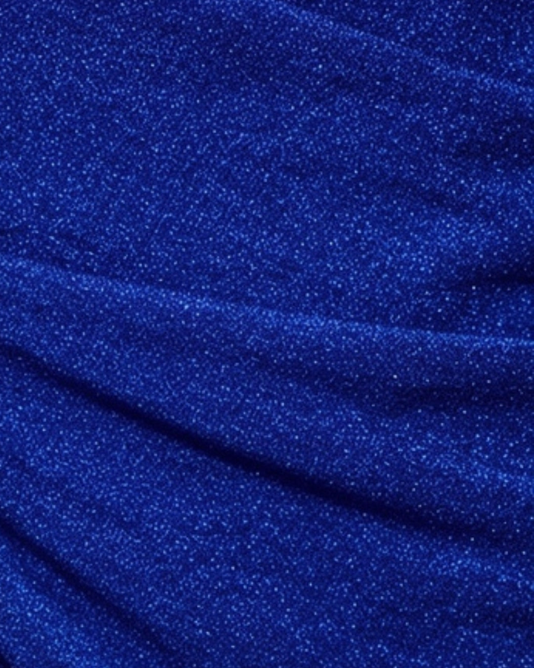 Azzura — vestido mini azul royal con volantes y escote profundo