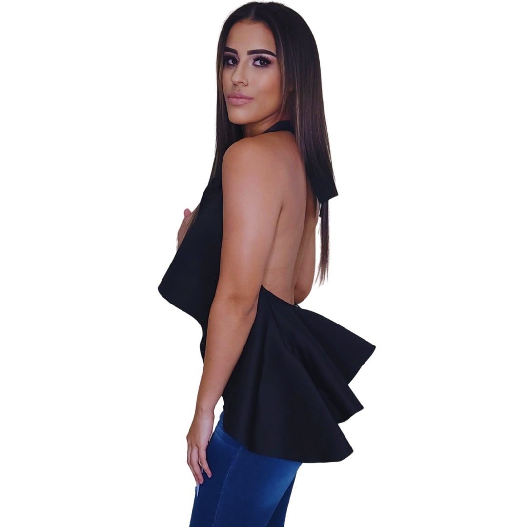 blusa negra
blusa halter
blusa asimétrica
GV Boutique
blusa elegante mujer
ropa femenina moderna
blusa espalda descubierta
outfit chic
tendencia 2025
estilo sofisticado