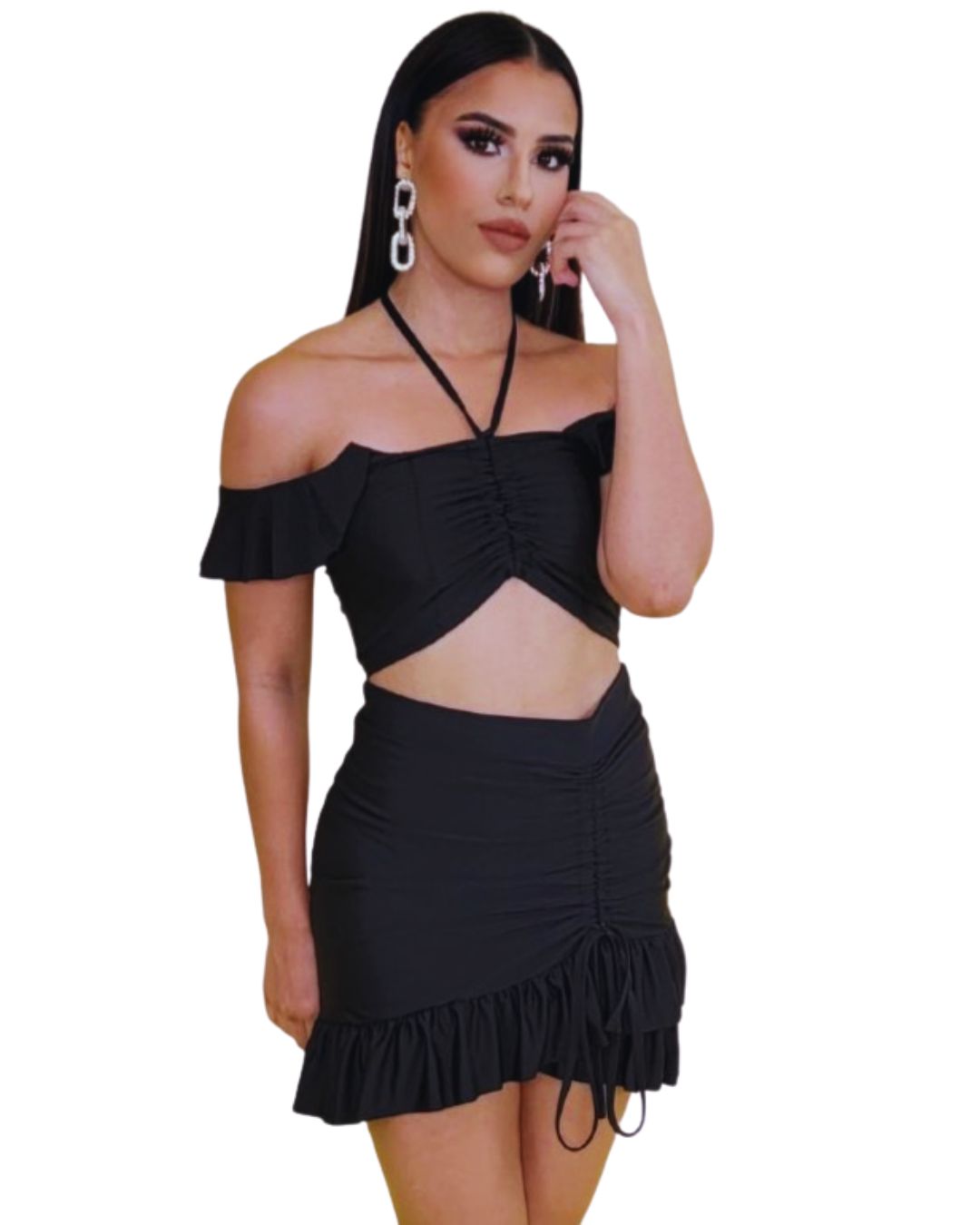 Conjunto de dos piezas
Top off shoulder
Falda con volante
Conjunto negro mujer
Look de noche
Outfit femenino
Estilo fruncido
Moda elegante
Hecho en México
GV Boutique