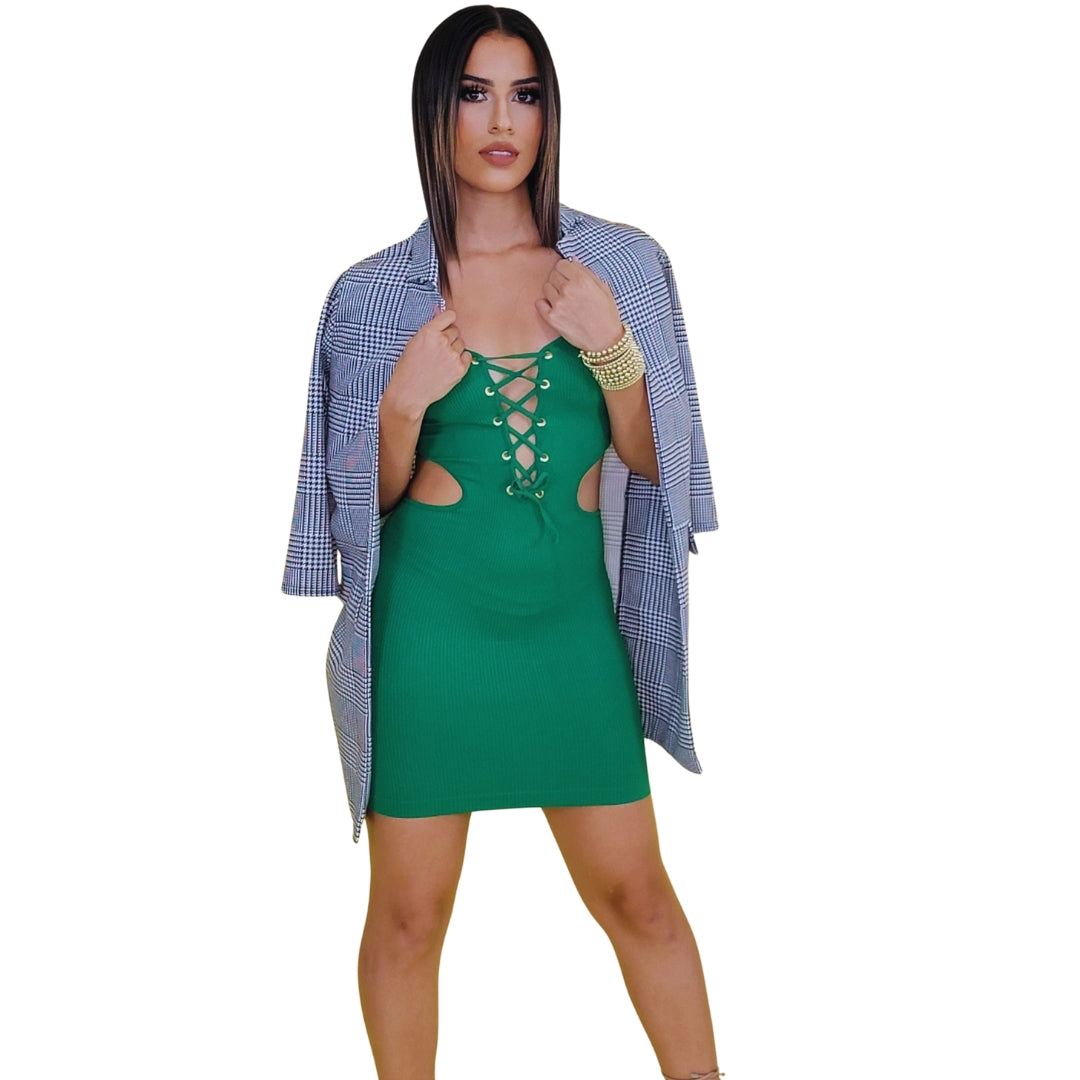 blazer cuadros
blazer elegante mujer
blazer chic
blazer casual oficina
blazer moderno
blazer mangas 3/4
blazer abierto
blazer sofisticado
blazer mujer premium
blazer GV Boutique