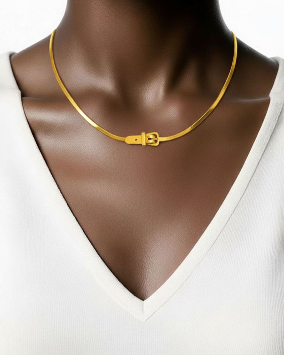 cadena dorada
collar dorado
cadena ajustable
joyería waterproof
accesorios de mujer
collar moderno
estilo chic
moda femenina
joyería dorada
accesorios de boutique
