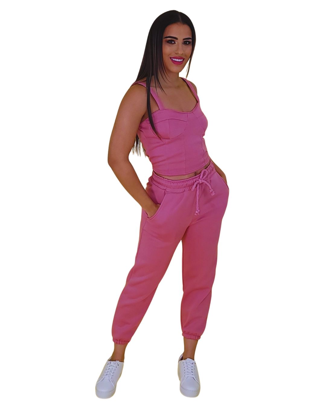 Set casual mujer
Conjunto jogger y top
Set algodón grueso
Outfit comfy chic
Set deportivo urbano
Ropa casual premium
Moda versátil mujer
Conjunto básico elegante
Streetwear femenino
GV Boutique