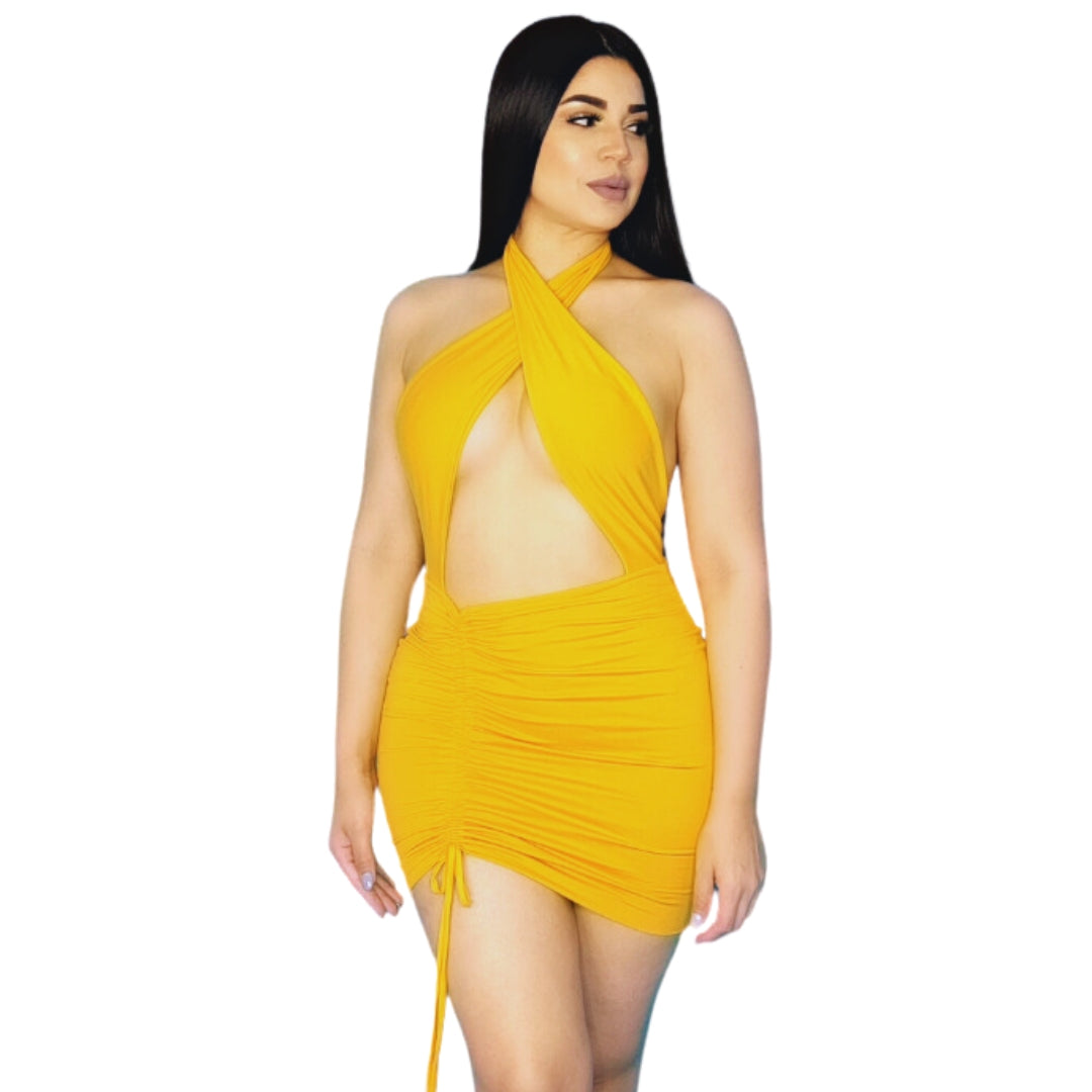 vestido mini halter
vestido con abertura
vestido fruncido ajustable
vestido floral verano
vestido amarillo vibrante
vestido negro elegante
ropa chic tropical
vestidos modernos casuales
vestidos premium mujer
GV Boutique vestidos