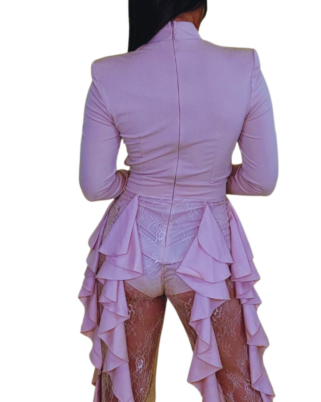 Jumpsuit de encaje
Jumpsuit elegante
Outfit de gala
Moda premium
Jumpsuit con volantes
Estilo sofisticado
Ropa de evento
Tendencia 2025
GV Boutique
Mujeres con poder