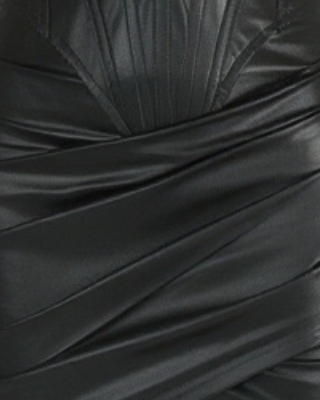 Vera — vestido corsé negro con efecto cuero y drapeado asimétrico