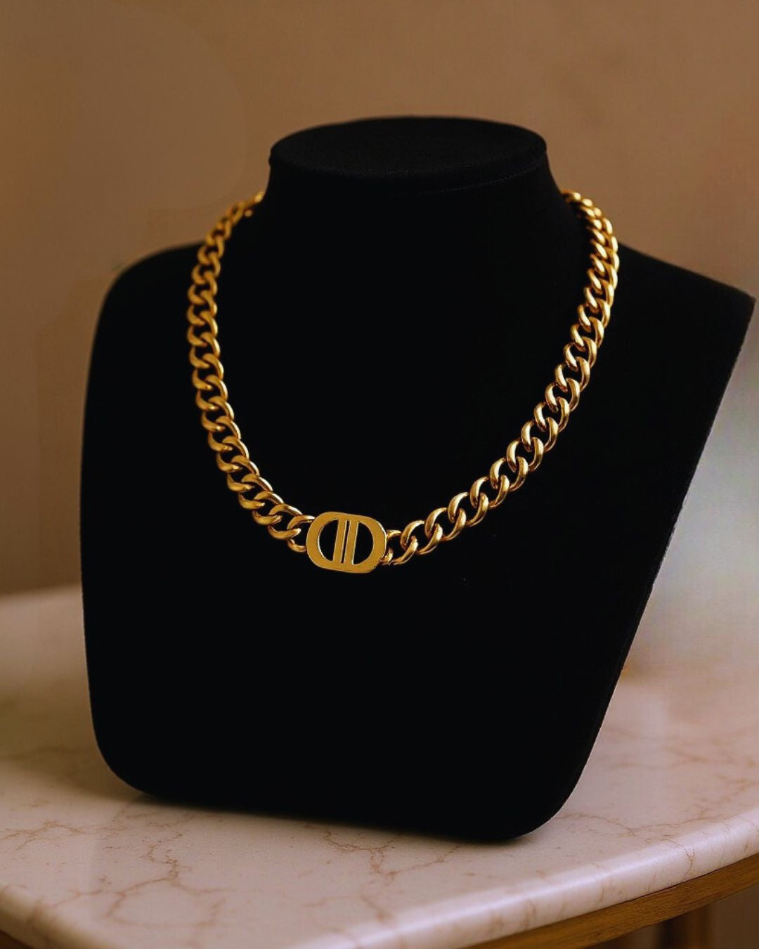 collar eslabones dorado mujer
collar ovalado dorado
accesorios statement
joyería resistente agua
collar chapado oro 18k
accesorios de impacto
collar moderno dorado
joyería para ocasiones
collar elegante mujer
accesorios premium mujer