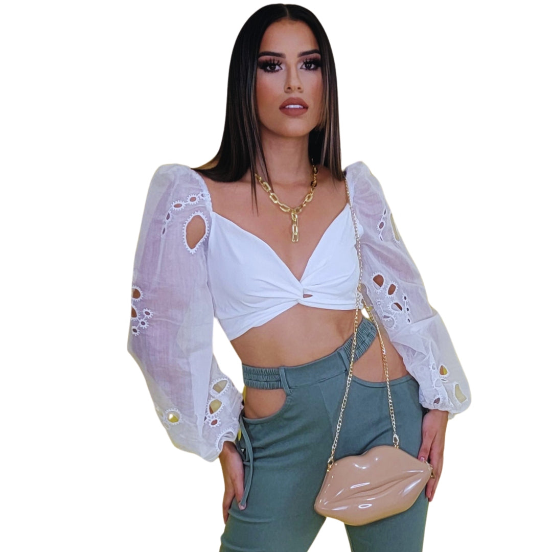 bolso labios
mini bag glam
bolso coqueto
bolso fiesta mujer
bolso chic 2025
accesorios GV Boutique
bolso tendencia
cartera labios
bolso elegante mujer
bolso con cadena dorada