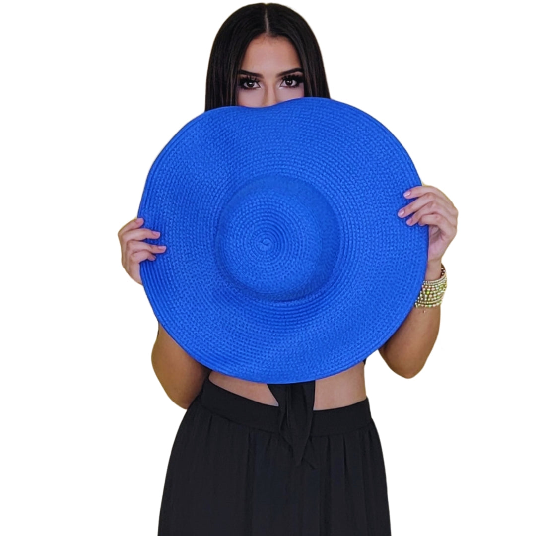 Sombrero de ala ancha
Accesorios de verano
Protección solar con estilo
Pamela chic
Sombrero playa
Sombrero casual
Sombrero elegante
Sombrero mujer
Moda femenina
GV Boutique
