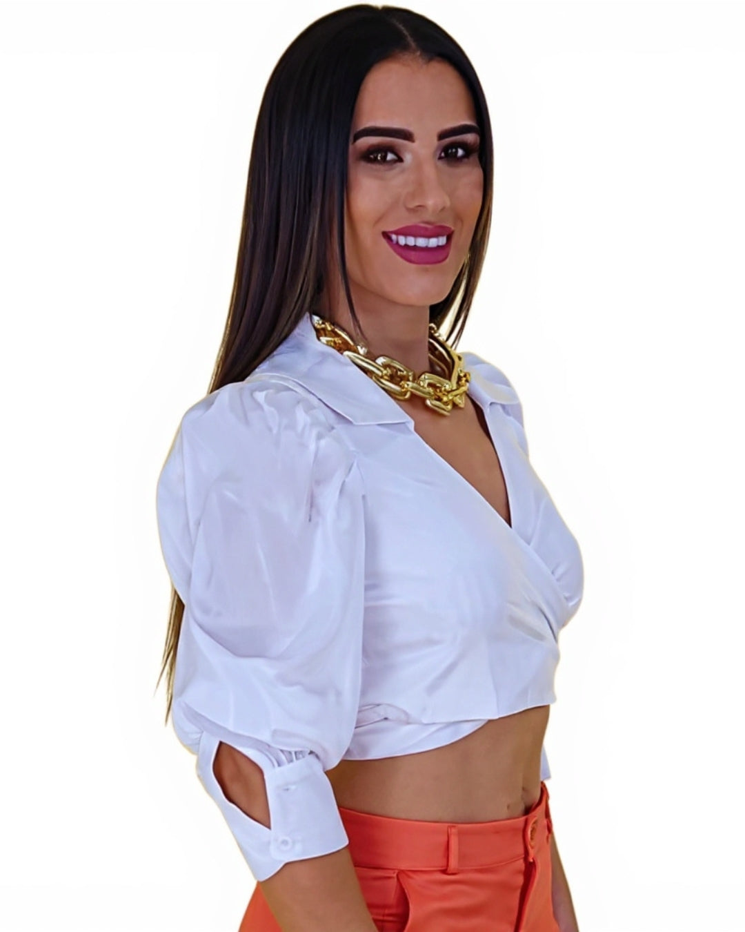 Elise — top satinado crop con mangas abullonadas y lazo frontal