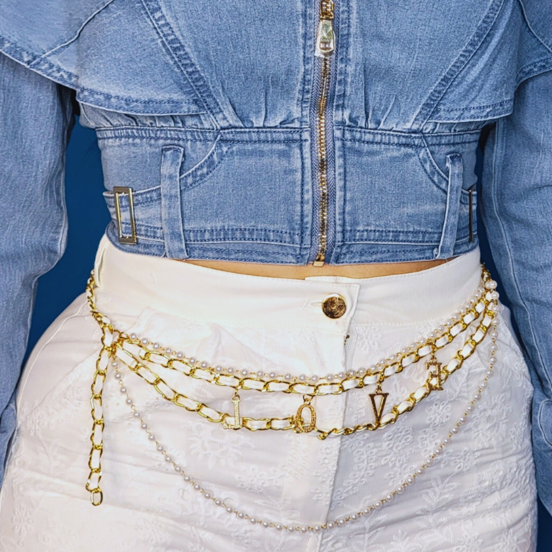 shorts encaje mujer
shorts tiro alto
shorts blancos con correa
ropa femenina boutique
shorts elegantes mujer
outfit chic verano
shorts bordados 2025
tendencias moda 2025
GV Boutique
shorts sofisticados mujer