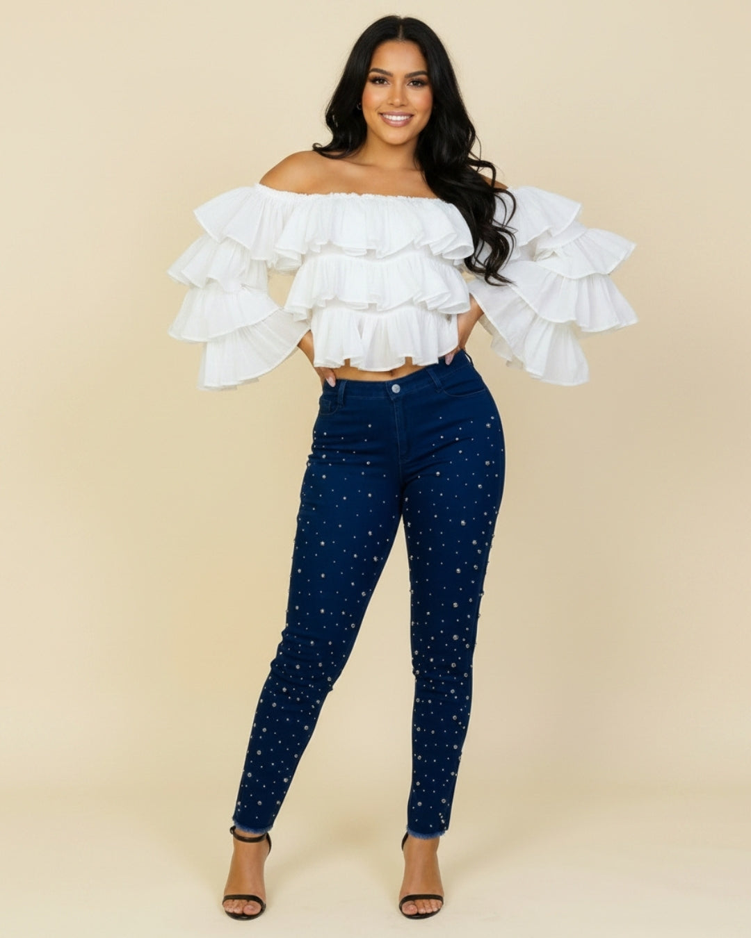 Noira Denim — jeans skinny azul oscuro con perlas elegantes