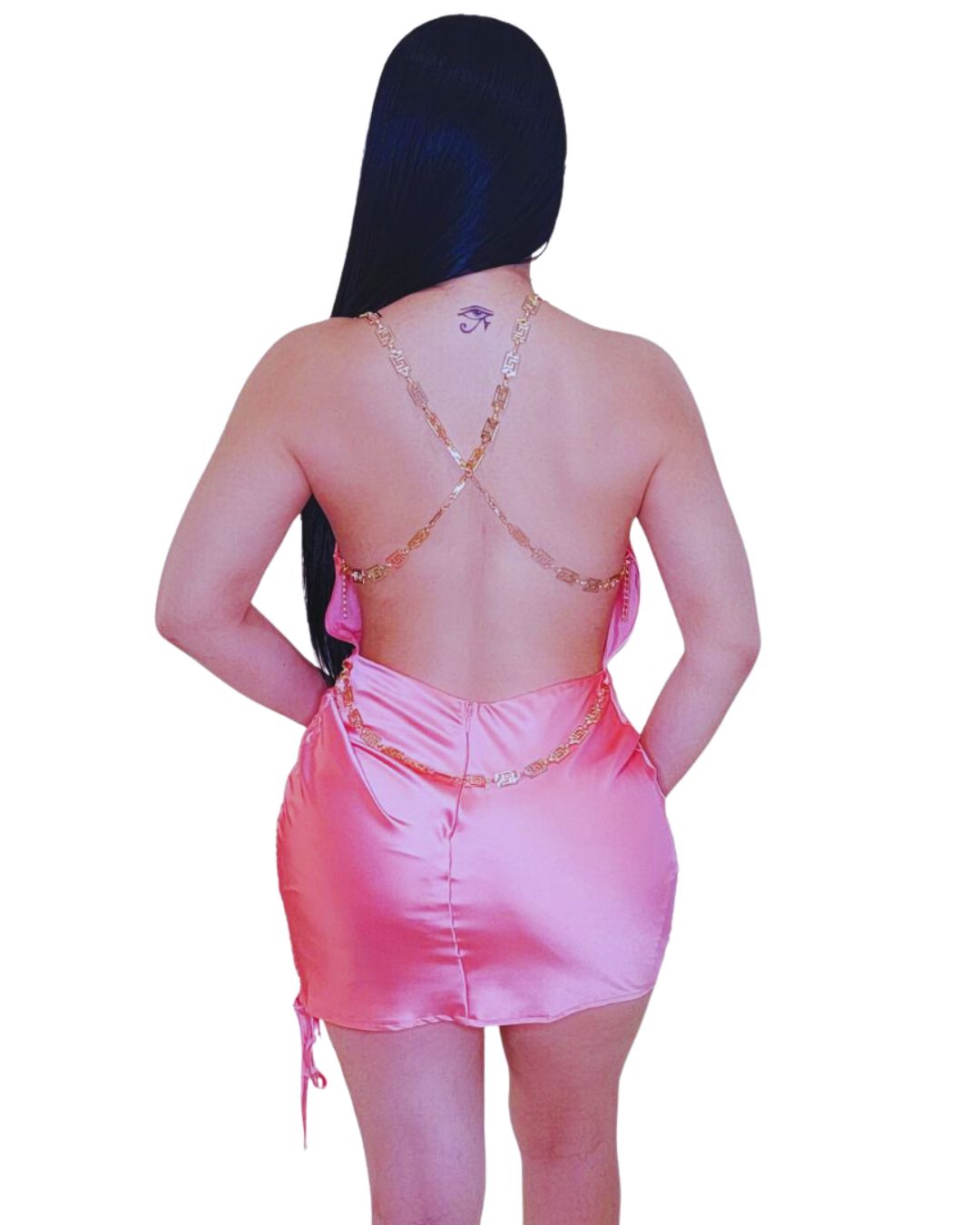 vestido rosado satinado
vestido con cadenas doradas
vestido mini elegante
ropa femenina boutique
vestido noche mujer
vestido corto satén
moda 2025 GV
outfit fiesta mujer
GV Boutique
vestido sensual elegante