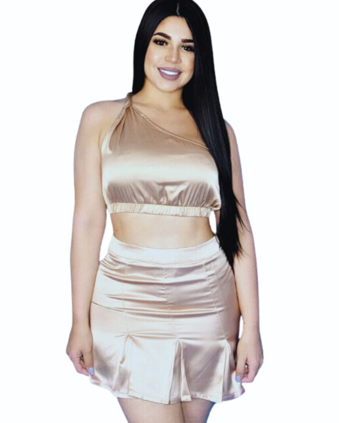 Rigel Conjunto Satinado Asimétrico en Tono Champán